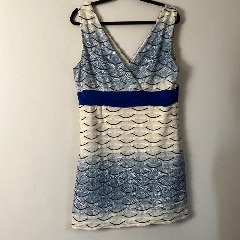 Jeune jeuness dress sleeveless V-neck ruffle cream knit women’s size XL